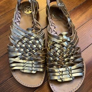 GUC Authentic Tory Burch Slip Ons. Size 6.